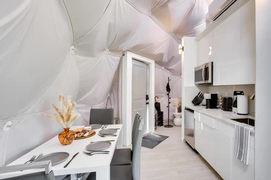 Unique Escapes - Modern Luxury Geodome photo 4