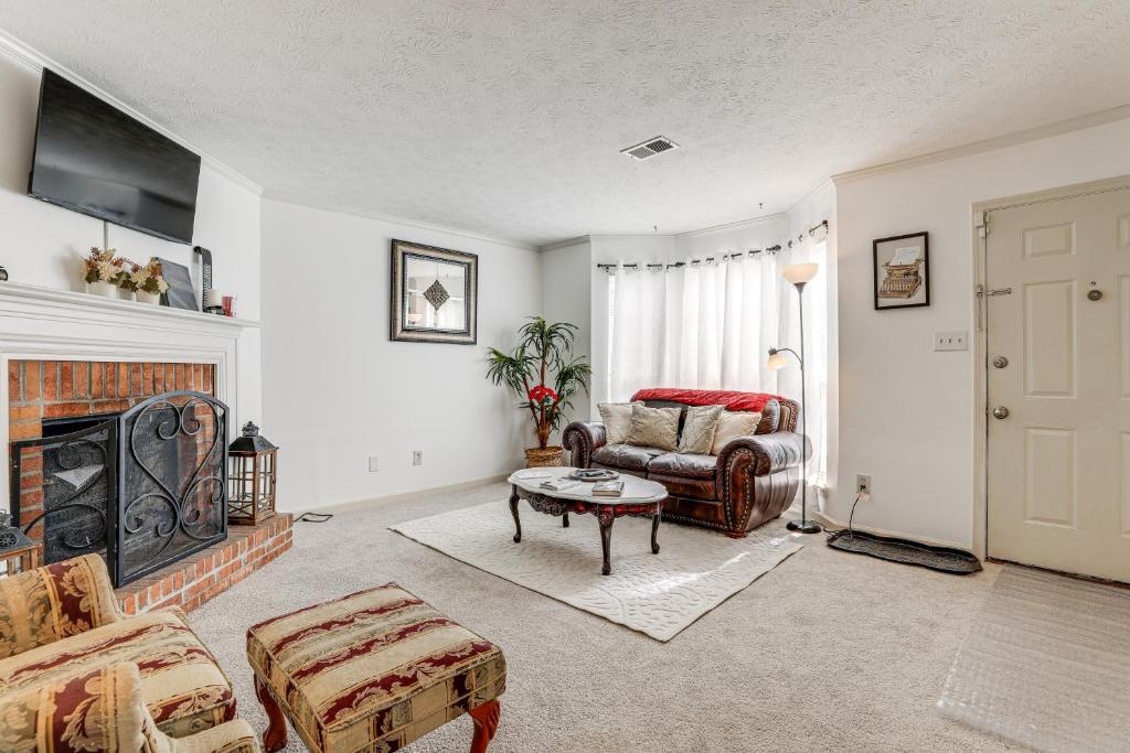 Georgia Townhome - 3 Mi to Stone Mountain Park! photo 2