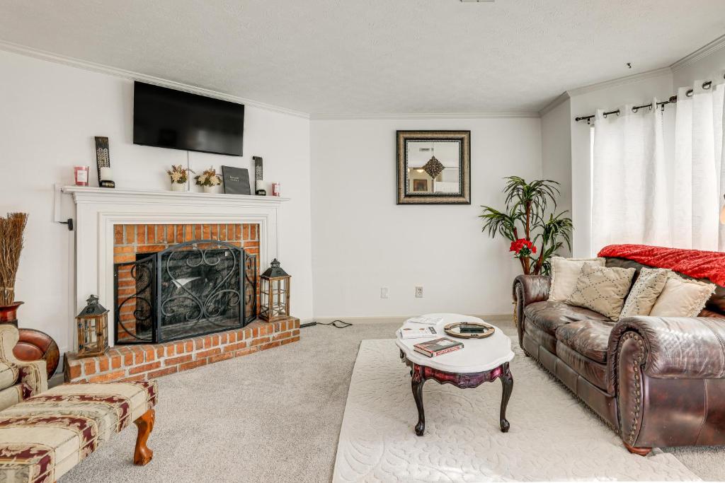 Georgia Townhome - 3 Mi to Stone Mountain Park! photo 3