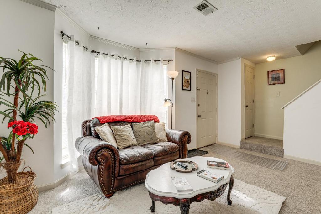 Georgia Townhome - 3 Mi to Stone Mountain Park! photo 4