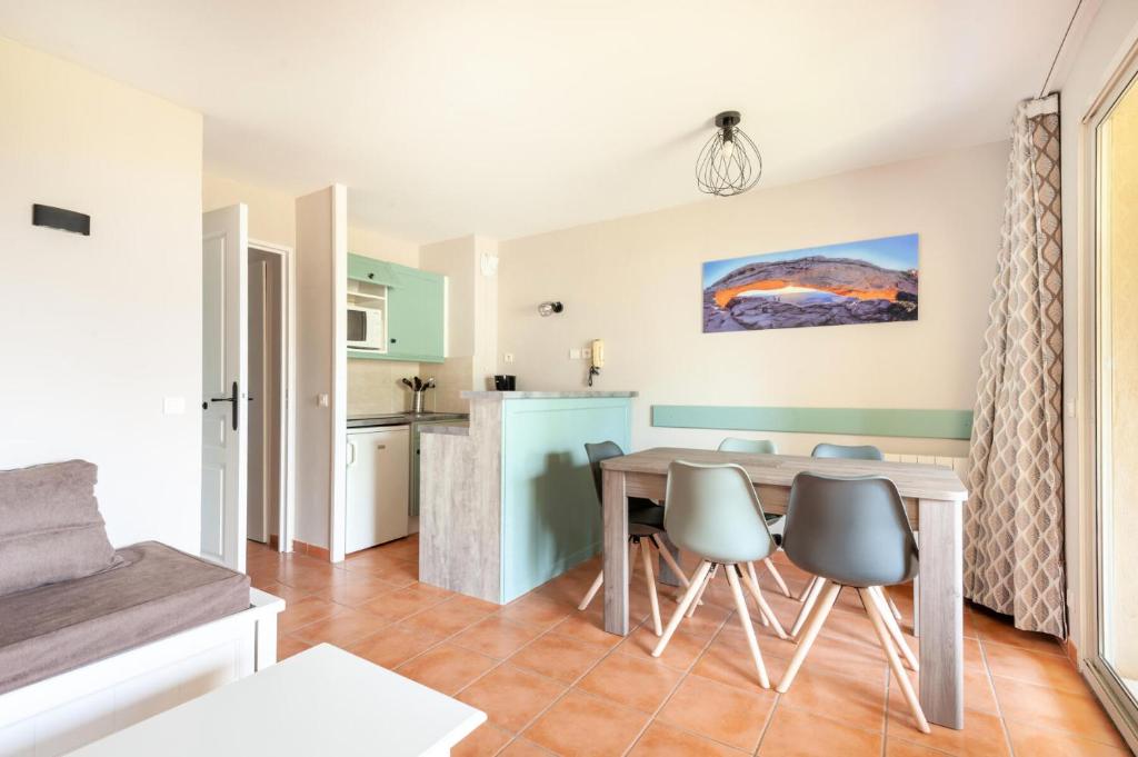 Village Pont Royal en Provence - maeva Home - Appartement 3 pièces 6 person 134 photo 3