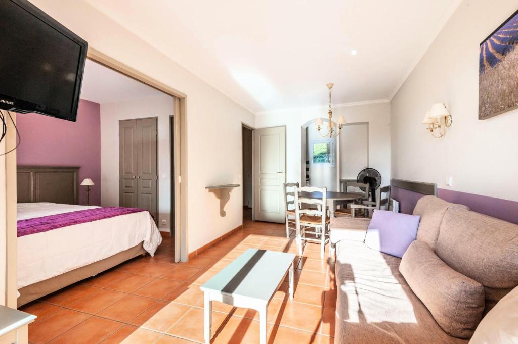 Hôtel du Golf de Pont Royal - maeva Home - Appartement 2 pièces 4 personne 114 photo 4