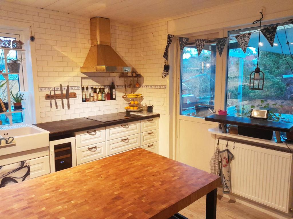 Spacious holiday apartment on picturesque Hono photo 2