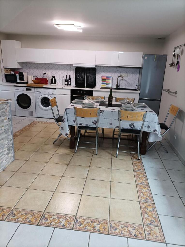 Appartement Pièces à Kerhillio - Pièces 754 photo 2