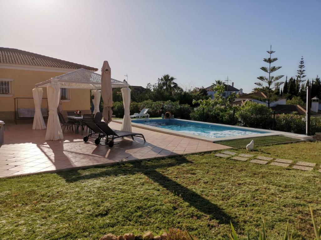 Suite Huelva garden photo 2
