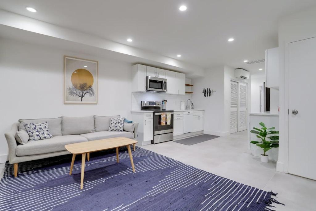 Sojourn Zen Oasis on V Street NW NEW image