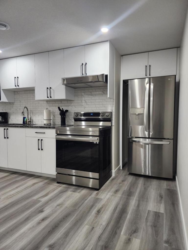 Trendy 2-Bed Oasis Awaits! Room Type - Two-Bedroom Apartment