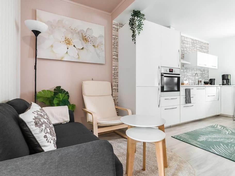 Easy parking, close to city centre