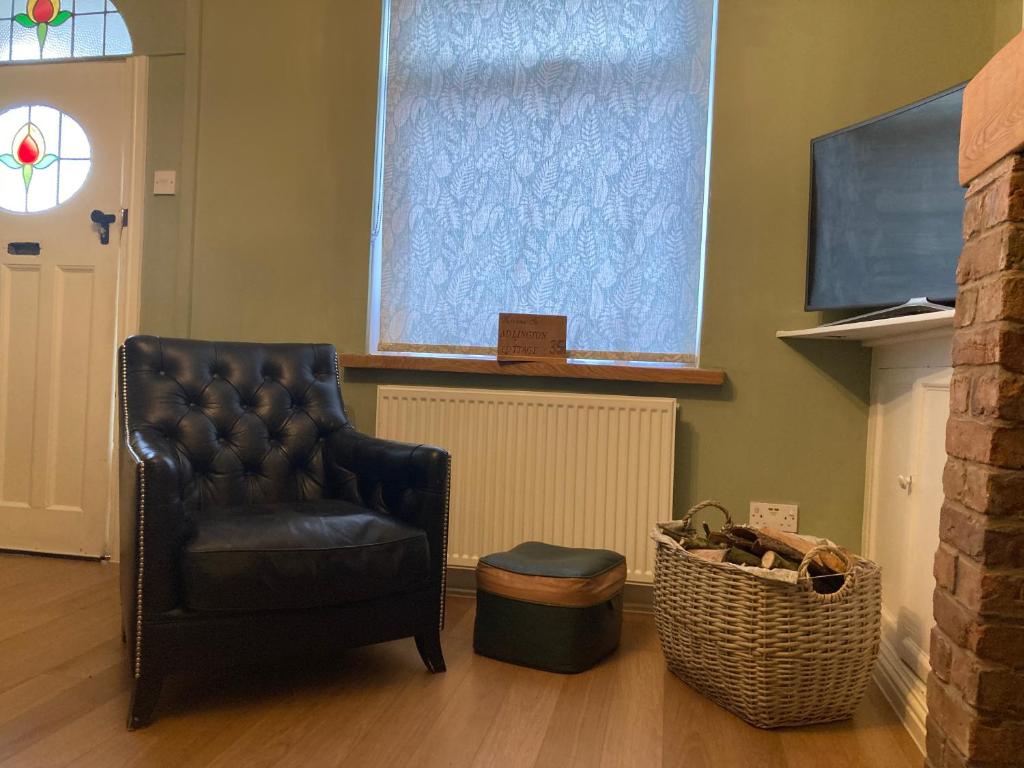 Adlington Cottage, Lancashire photo 4