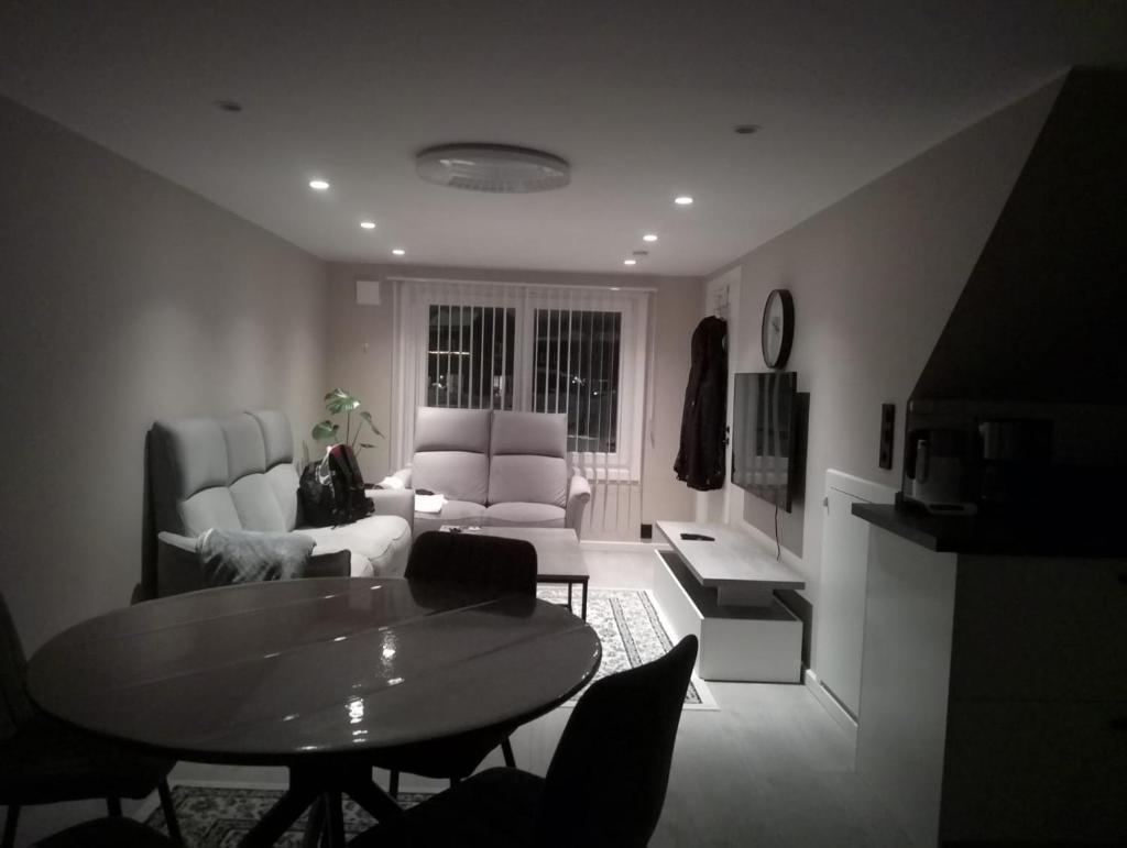 Slattum terrasse photo 1
