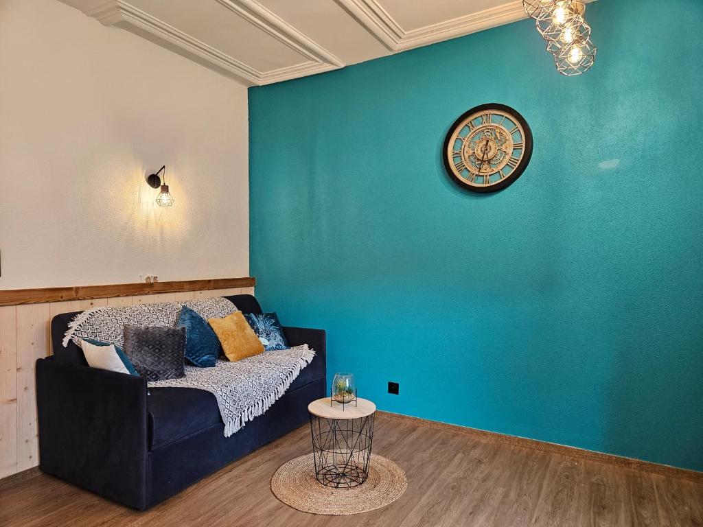 Gîte BLEUET le petit LOFT, dans résidence et SPA photo 3