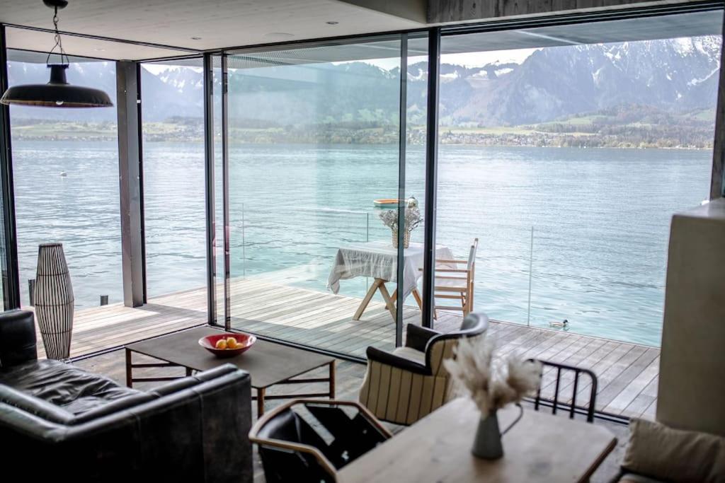 Award-winning cottage on lake Thun- New photo 1