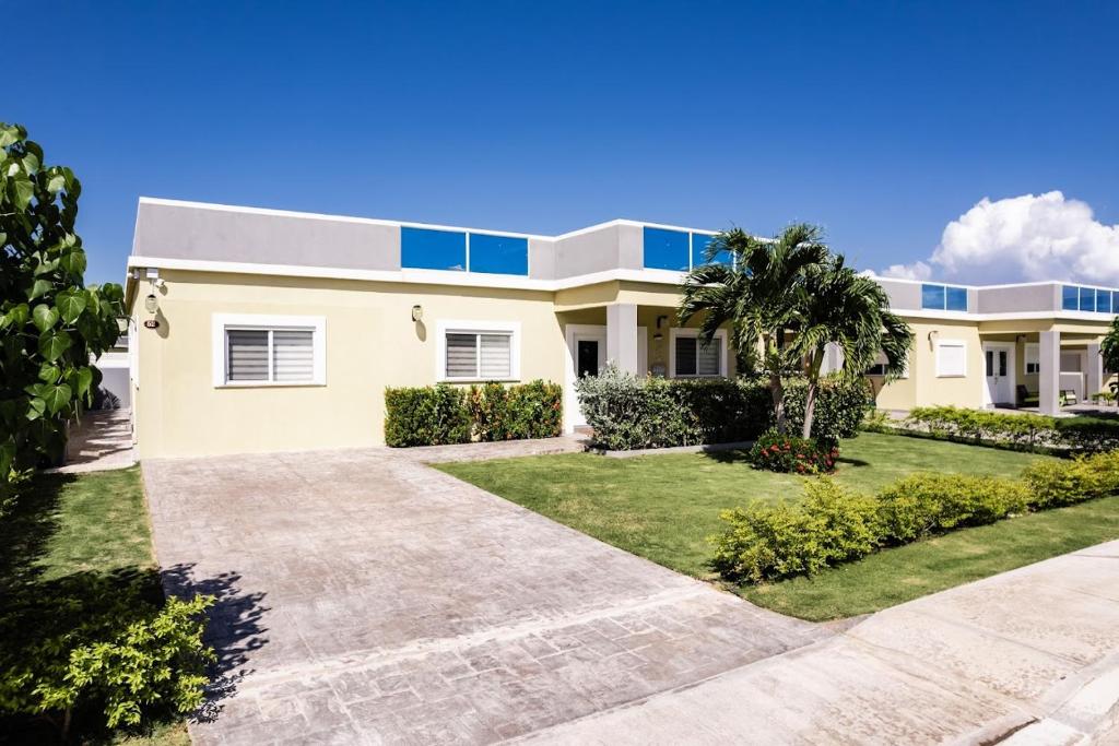 Coastal Paradise at Marina Villas photo 4