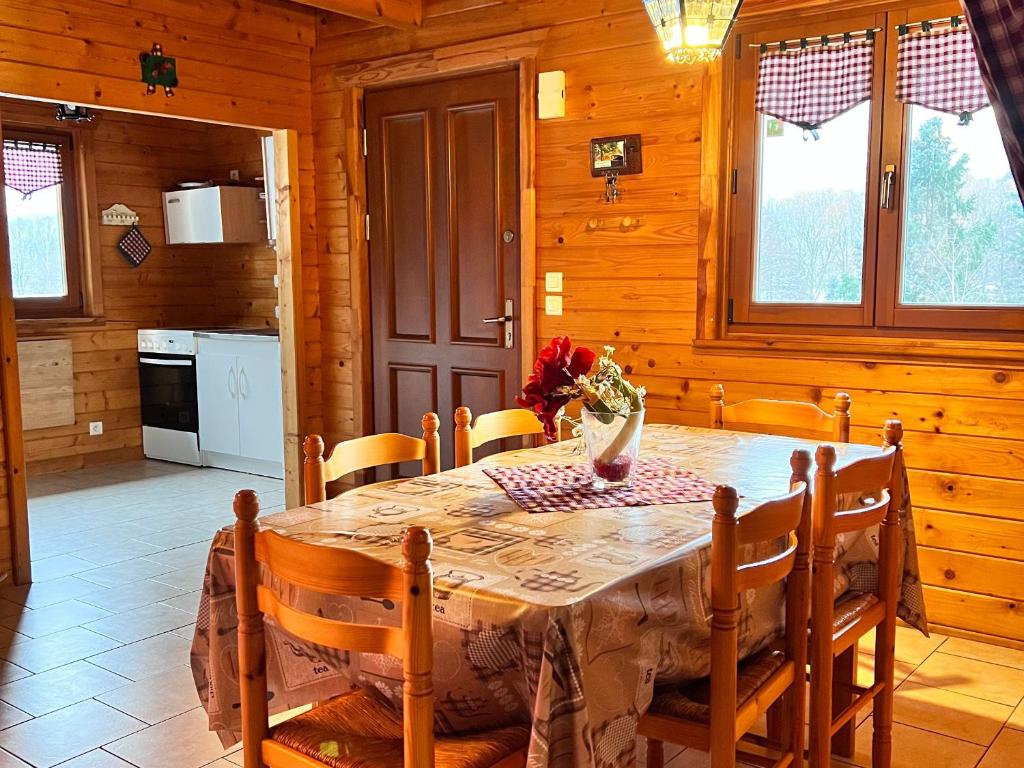Gîte Taintrux, 4 pièces, 6 personnes - FR-1-589-222 photo 3