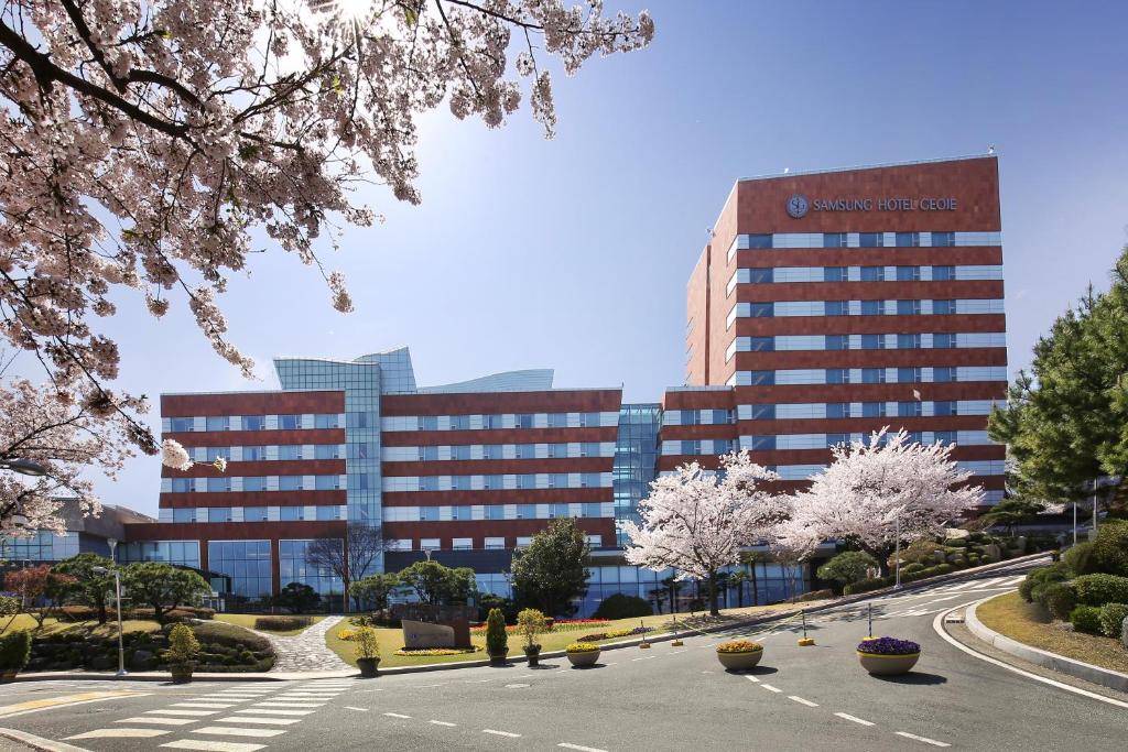 Geoje Samsung Hotel