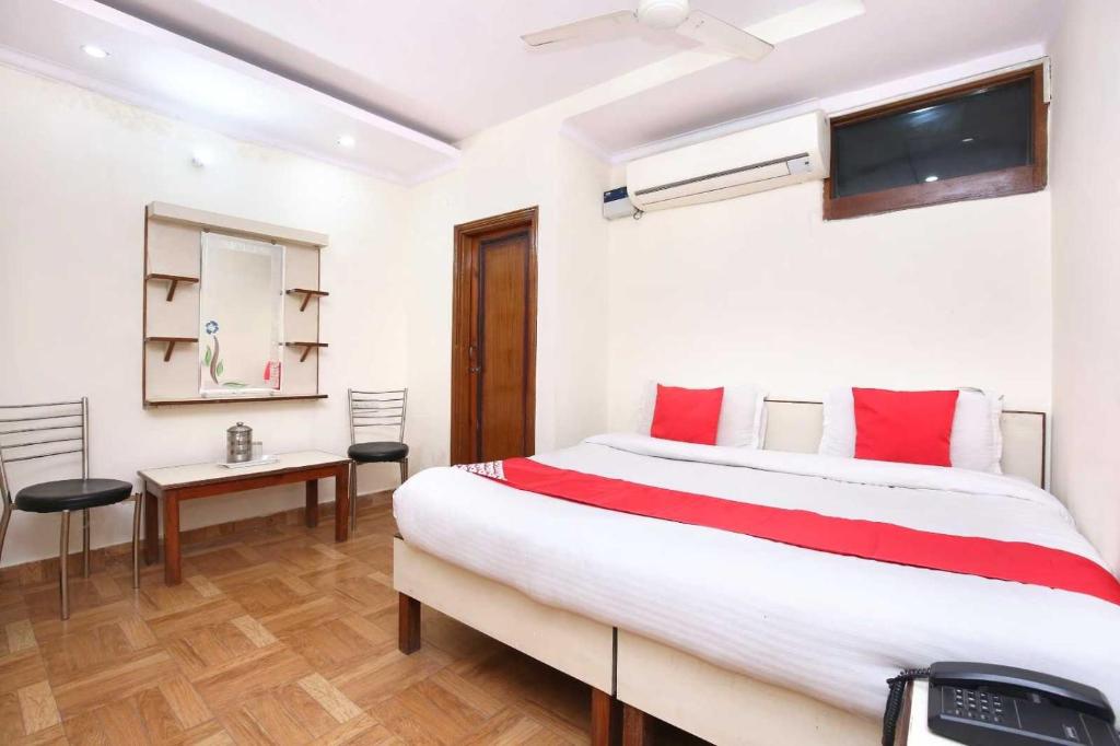 OYO Flagship Hotel Diamond photo 4