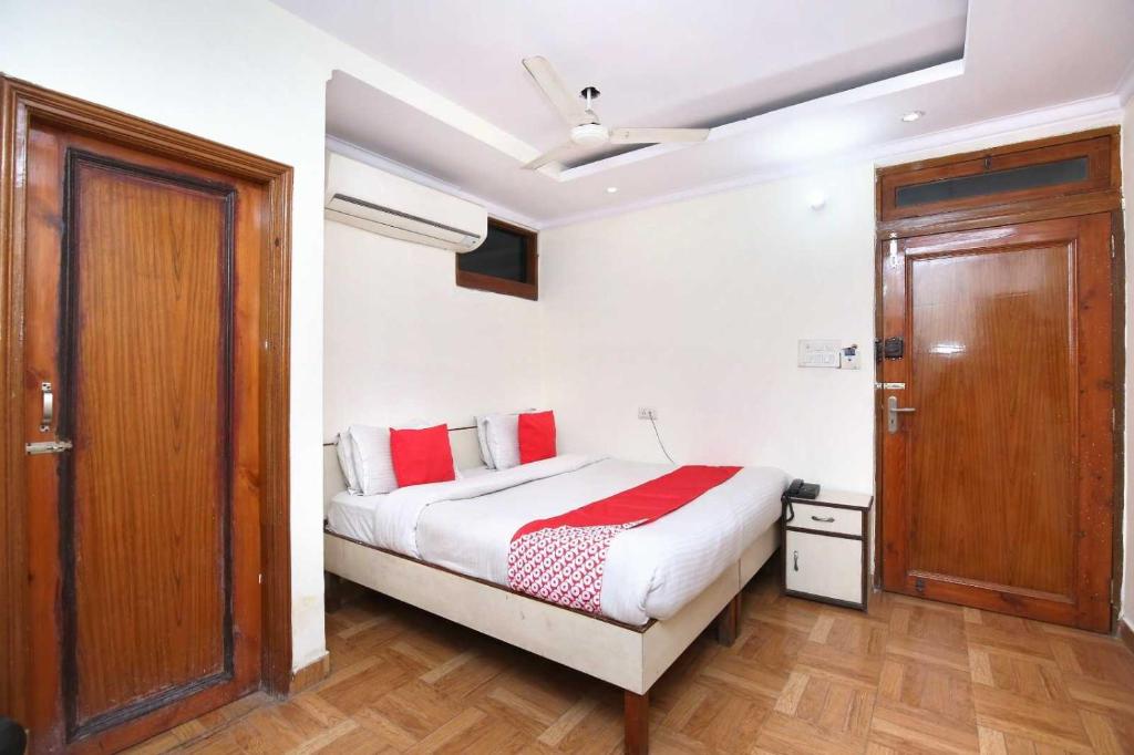 OYO Flagship Hotel Diamond