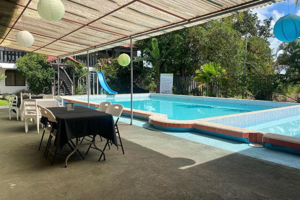 Hotel y restaurante Tabaconess