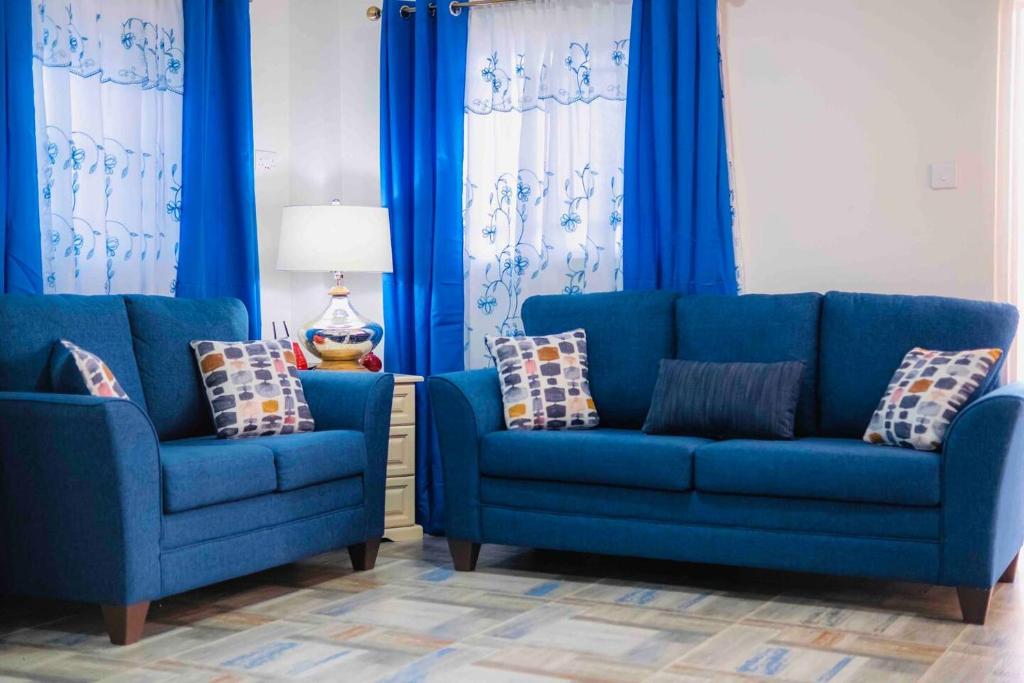 Royal Bliss Apartment Suites photo 2