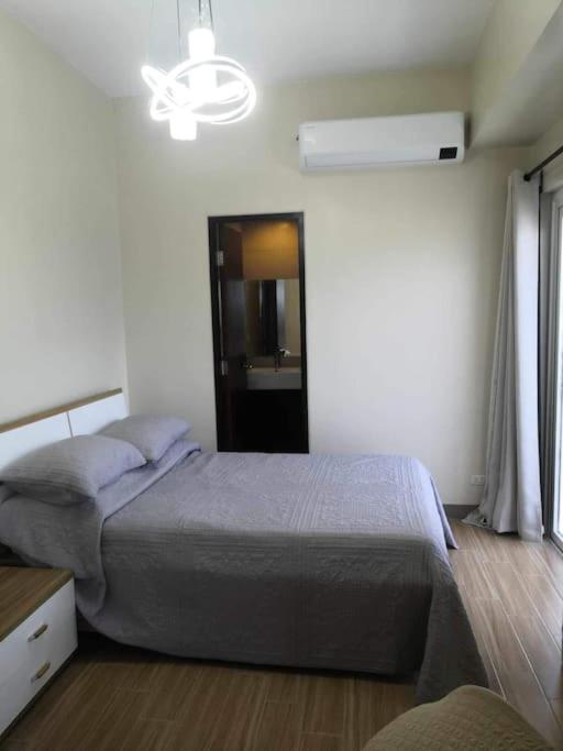 Saint Honore Executive 1 Full bed, 1 Sofa bed 1 Pull out bed 2BR photo 2