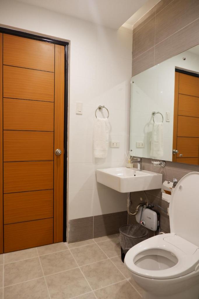 ECCO Suites Baguio photo 1
