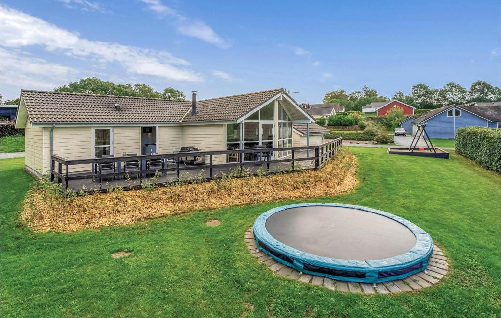 Beautiful Home In Aabenraa With 4 Bedrooms, Sauna And Indoor Swimming Pool