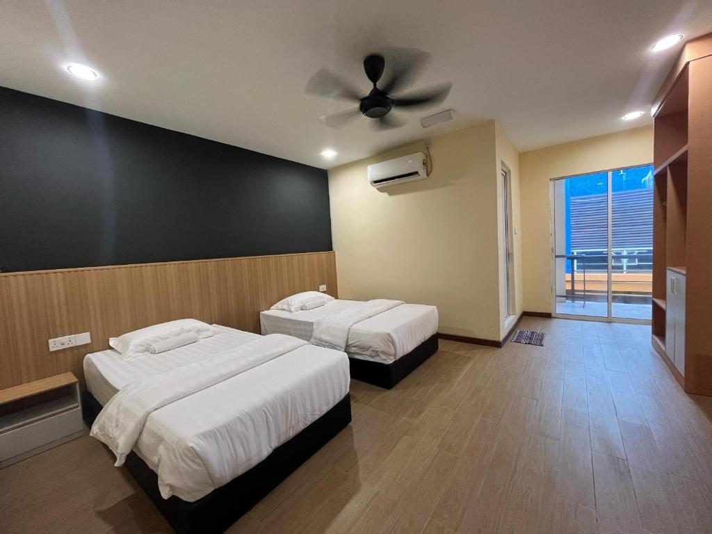 Halo Hotel photo 4