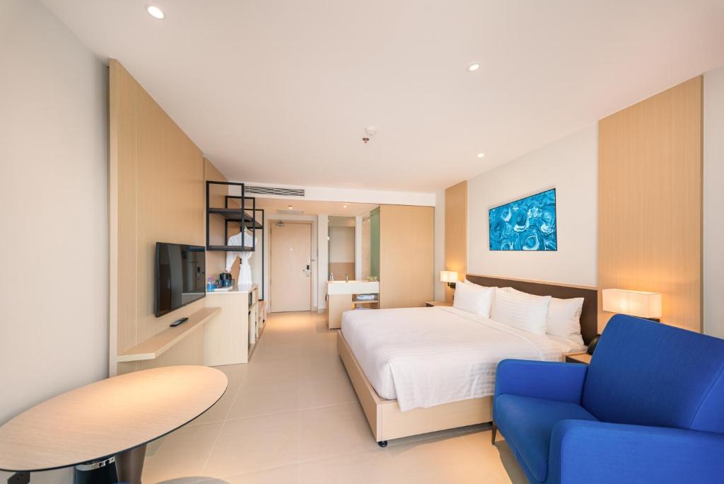 The Arena Cam Ranh resort's full Service Apartment 5*