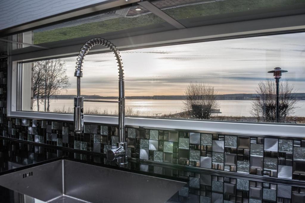 Luleå Riverside Villa: Peace & Luxe photo 4