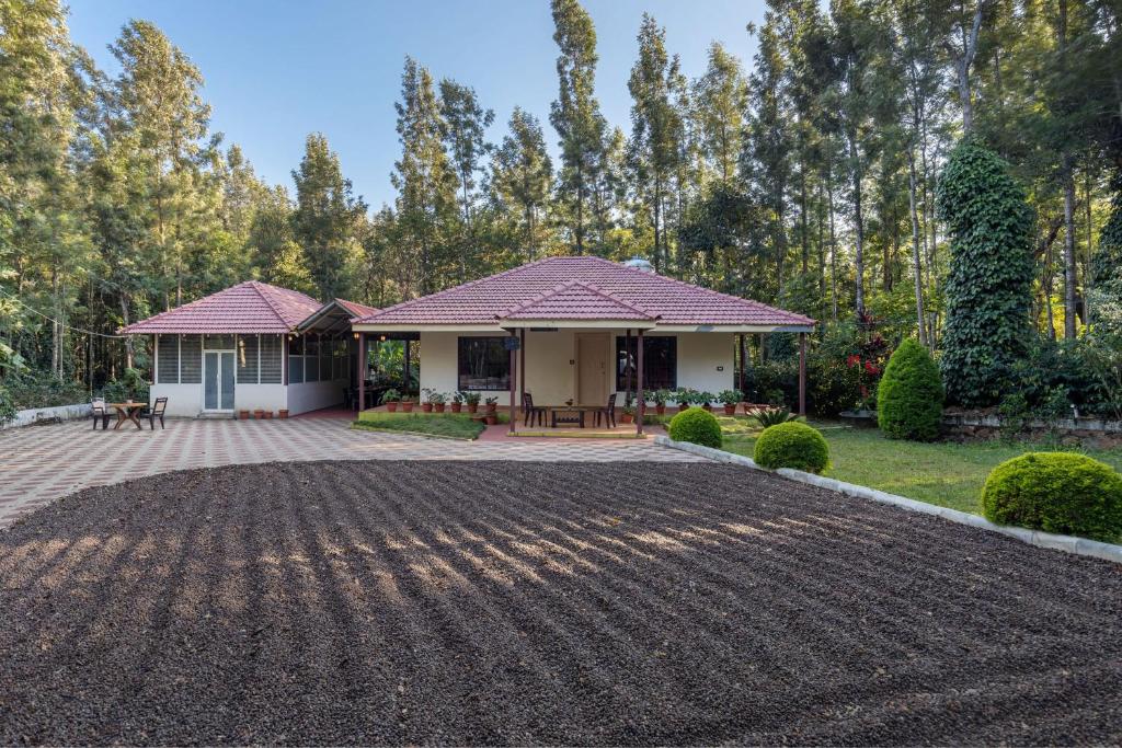 Radiant Retreat by JadeCaps 4BHK Chikmanagluru photo 4