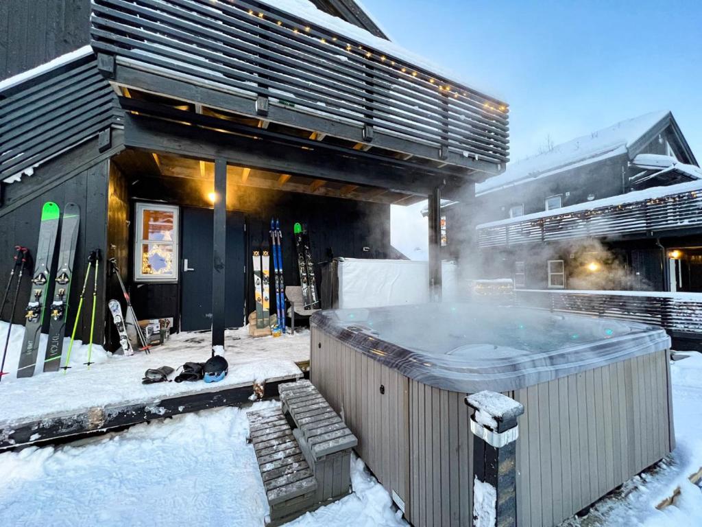 Stranda Fjellgrend - with jacuzzi & 3 bedrooms photo 1