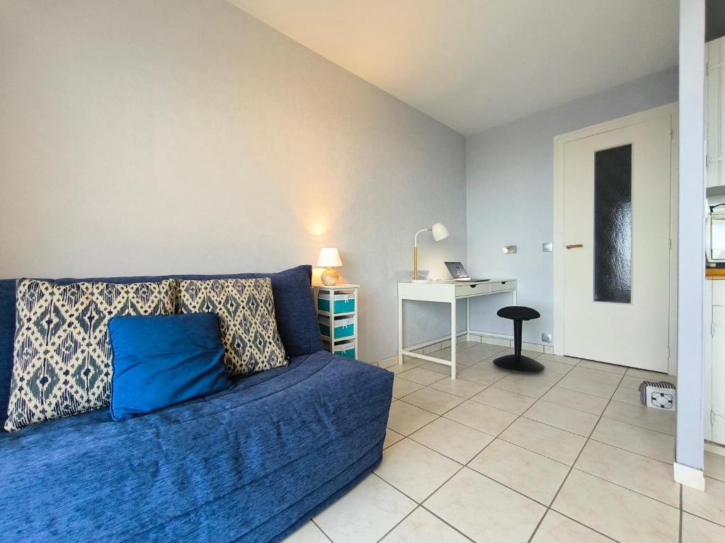 Studio 2 Personnes -- Vue Port de Comberge ! photo 1