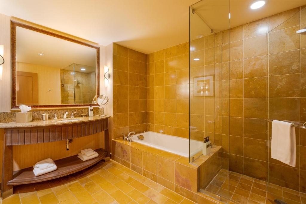 Luxury Suite with kitchen & balcony in Suncadia Lodge photo 3