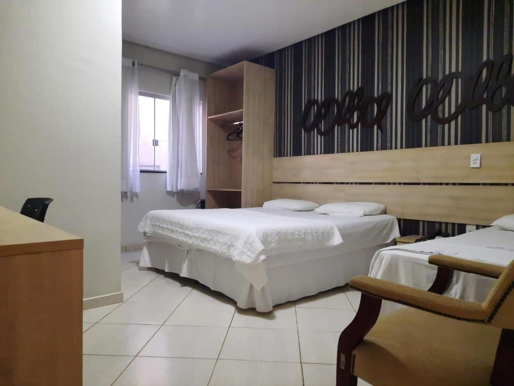 Laras Hotel Ltda photo 1