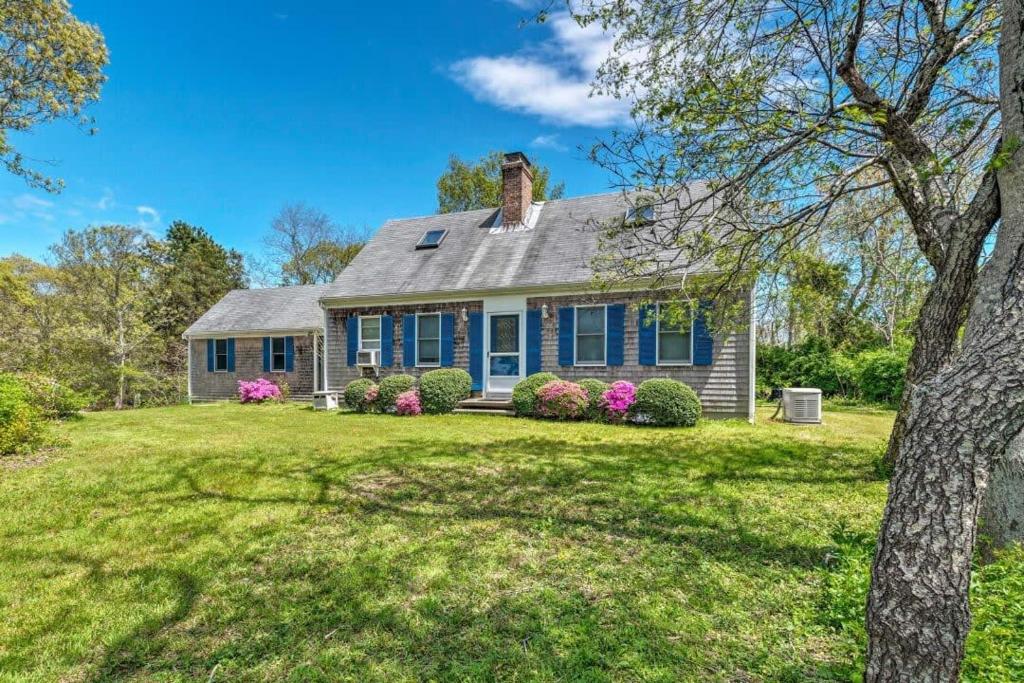 Stay On The Cape Vacation Rentals: Book Eastham Plenty Of Room For Entire Family image