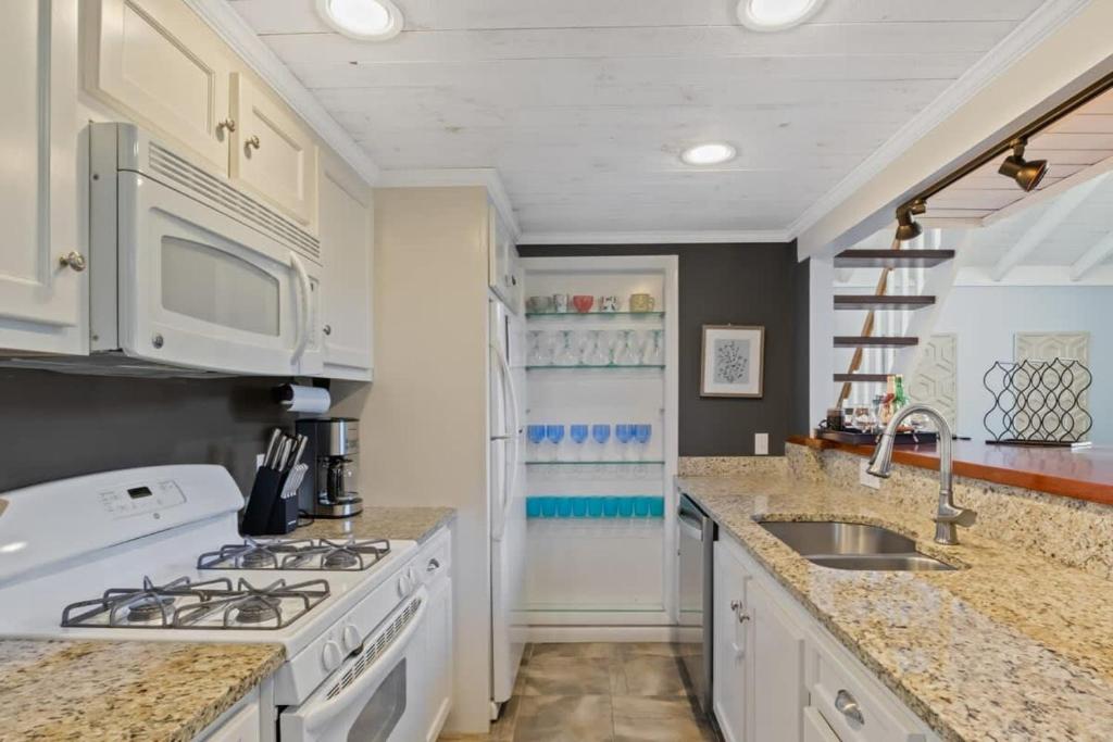 Stay On The Cape Vacation Rentals: Contemporary Saltbox In New Seabury photo 4