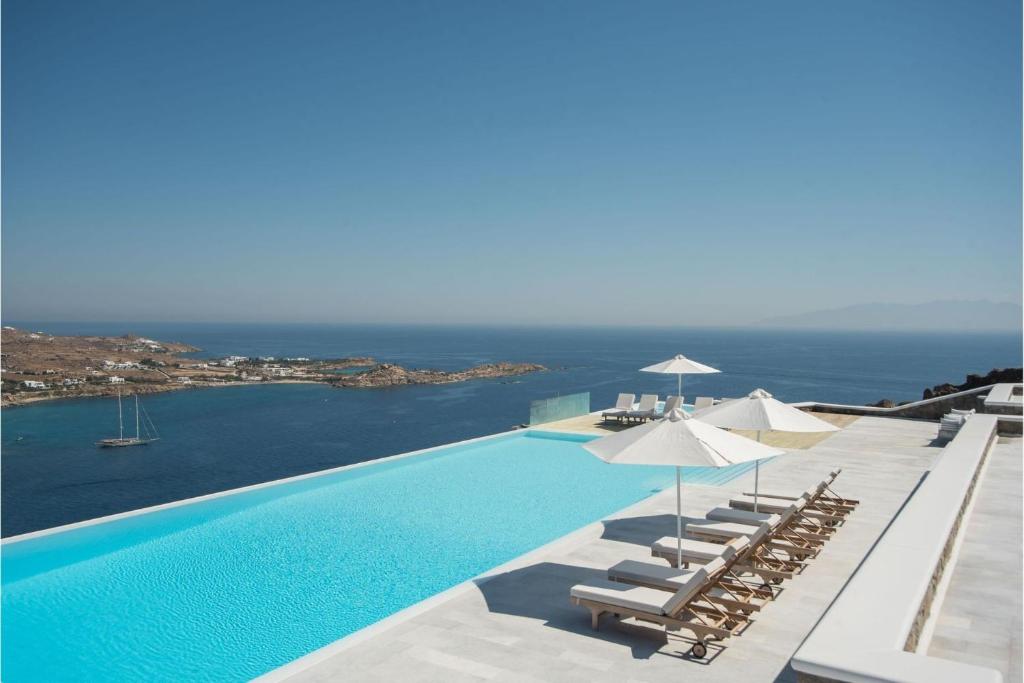 Extravagant Mykonos Villa - 10 Bedrooms - Villa Castillo Di Cuore - Stunning Sea Views - Agios Lazaro photo 2