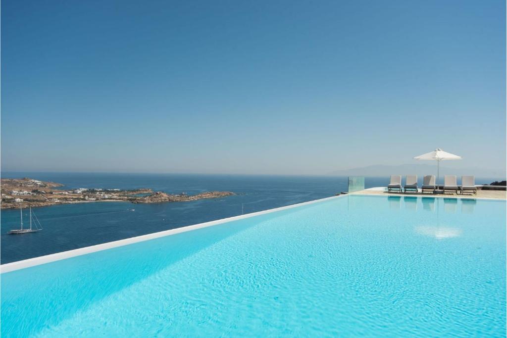 Extravagant Mykonos Villa - 10 Bedrooms - Villa Castillo Di Cuore - Stunning Sea Views - Agios Lazaro photo 3