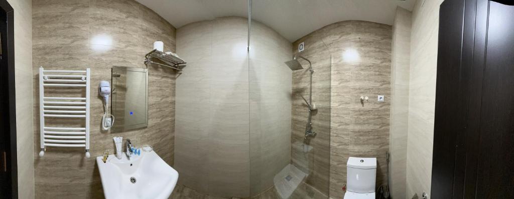 Hotel Galileo Lagodekhi photo 1