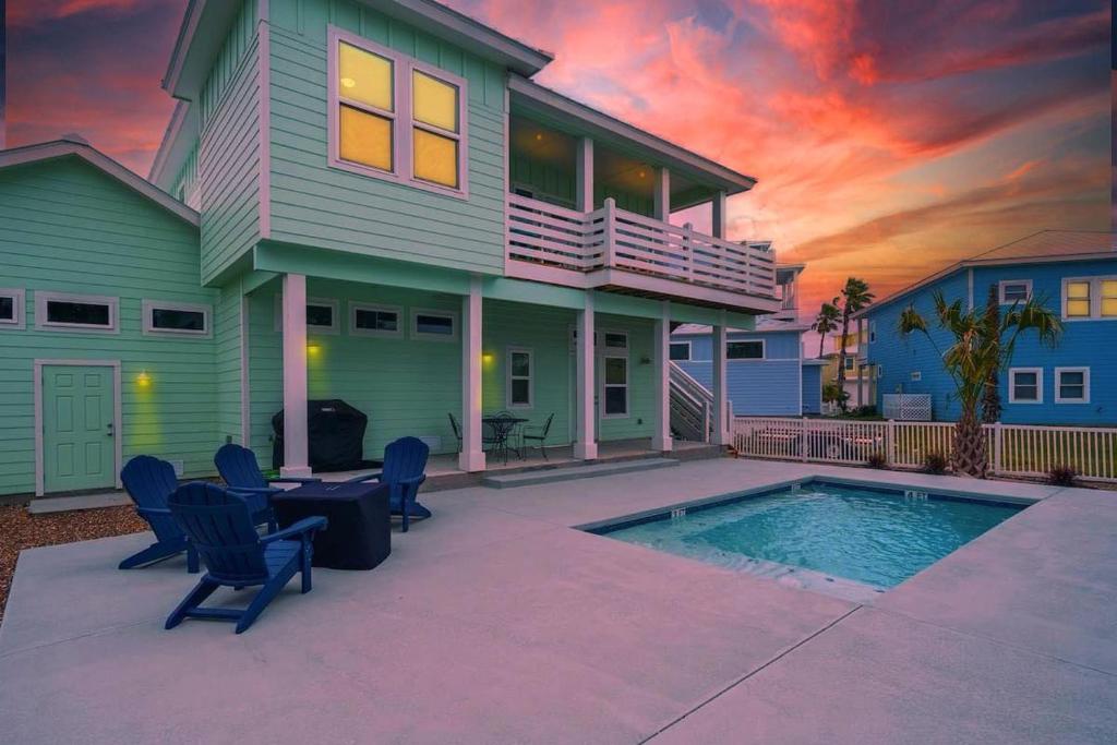 The Gruene Escape at Royal Sands