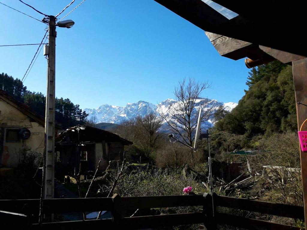 2 bedrooms house with wifi at Llayo photo 3