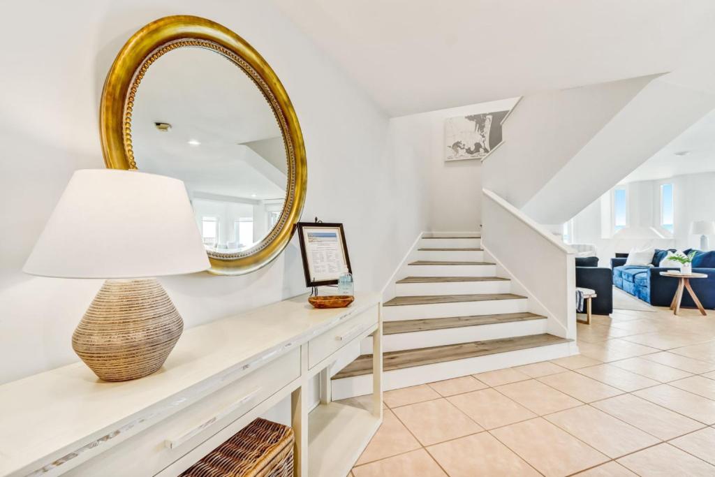 Elegant Oceanfront Penthouse with Panoramic view, Omni Resort, Sea Dunes photo 4