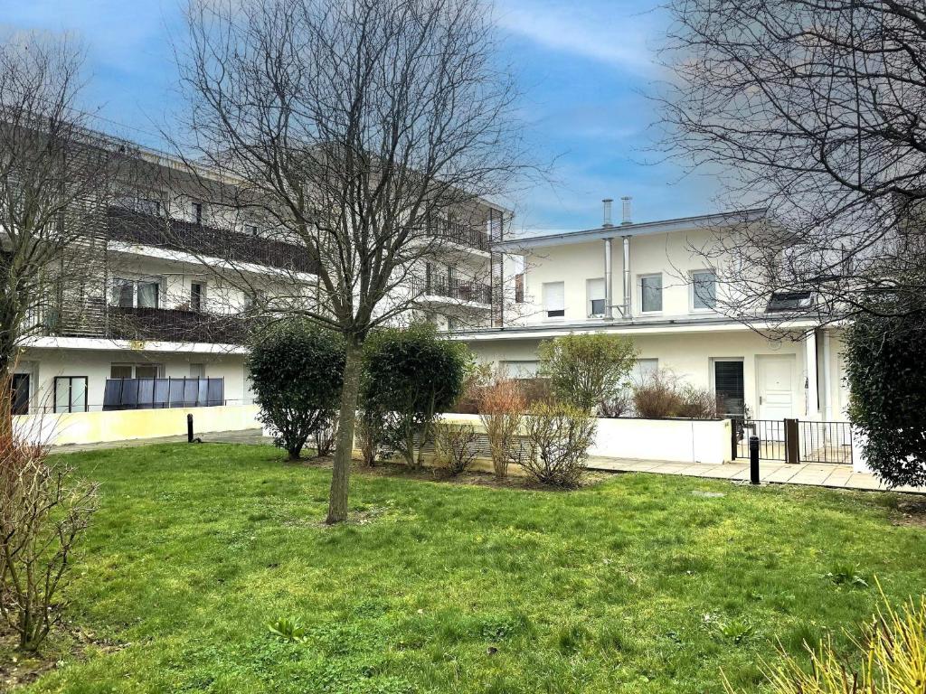 Gîte Épernon, 4 pièces, 6 personnes - FR-1-581-129