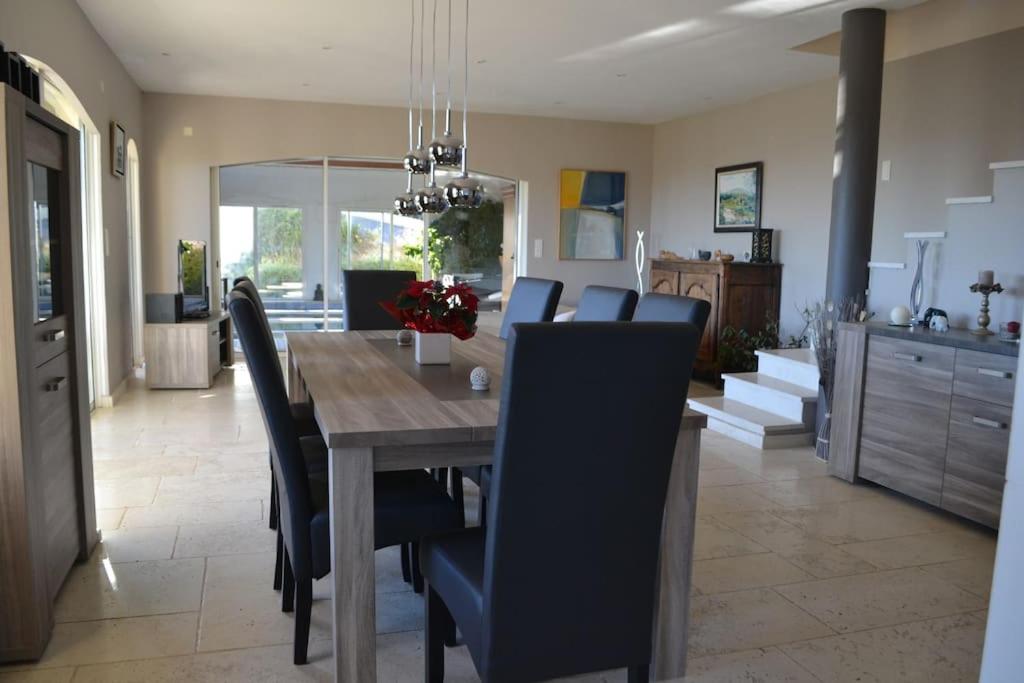 Villa Grasse vue mer exceptionnelle 8P piscine intérieure photo 2