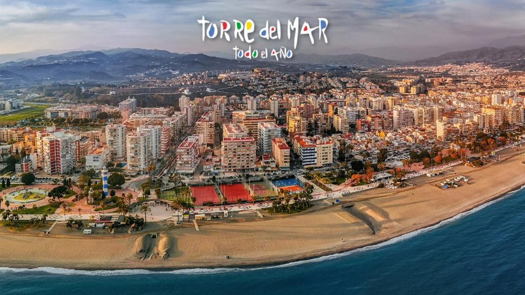 Apartment Poniente Beach - Tap to explore photos
