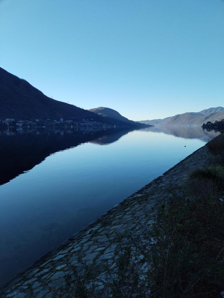 casa vacanze in centro storico a 30 metri dal lago photo 1