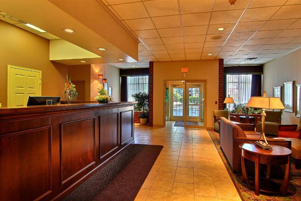 Mansfield Hotel photo 1