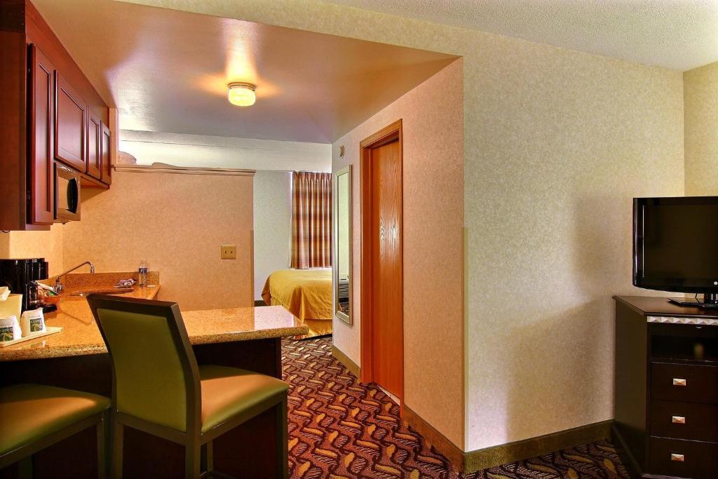 Mansfield Hotel photo 3