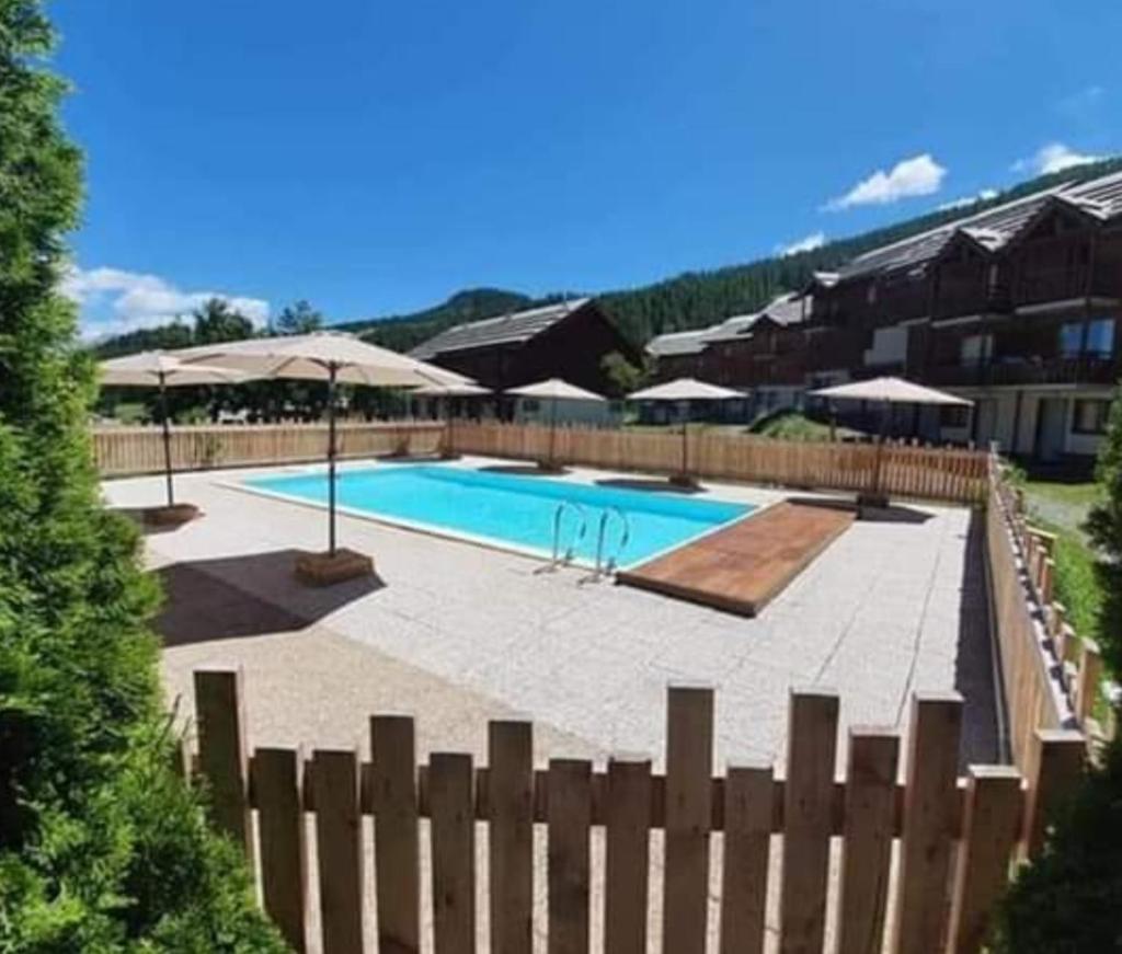 Appartement 4 personnes Puy Saint Vincent 1800 pieds des pistes photo 1