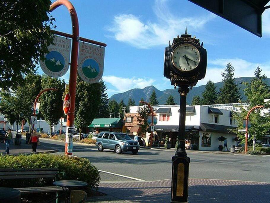 Westview Vacation Rental - Two BR House - Tap to explore photos